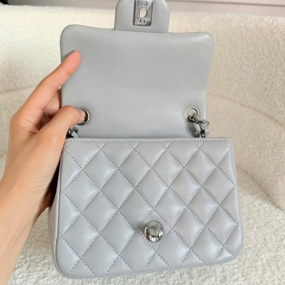 Chanel Mini - Picture 4 of 6